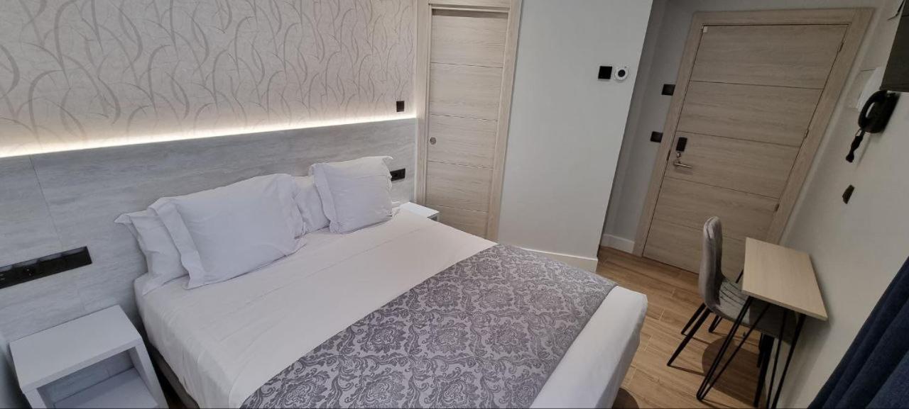 Ch La Petite Maison - Boutique - Madrid Esterno foto